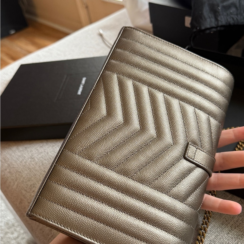 Saint Laurent Triquilt Metallic Gold Wallet Chain Bag - Picture 4 of 4